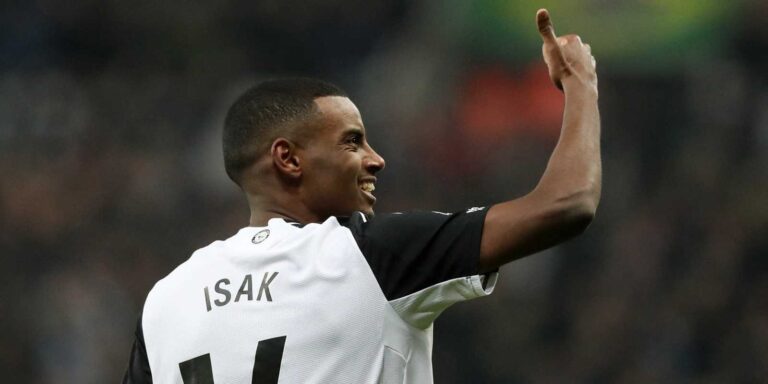 Alexander Isak Transfer News