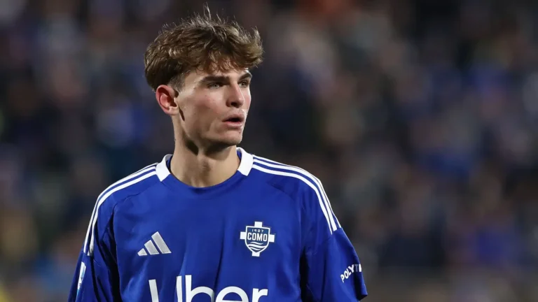 Nico Paz Transfer News