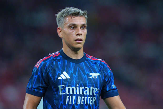 Leandro Trossard Transfer News