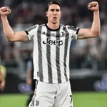 Dušan Vlahović Transfer News
