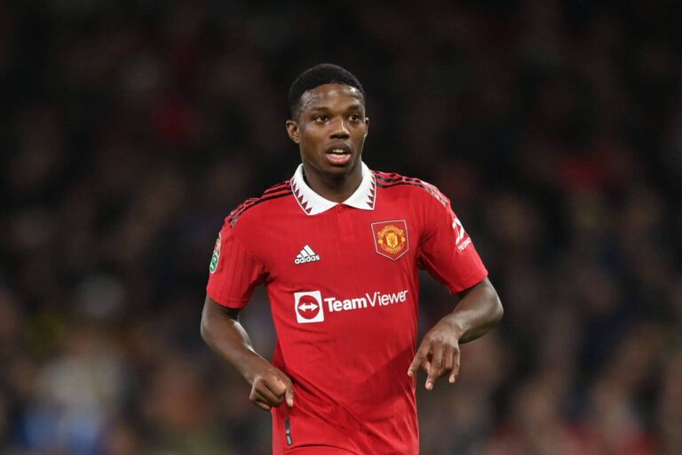 Tyrell Malacia Transfer News